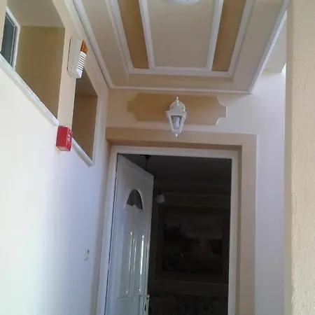 Porcelanico